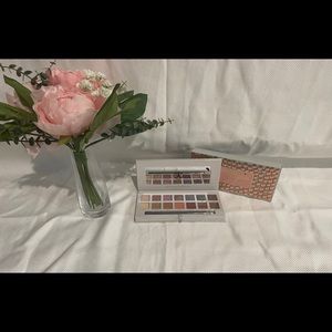 Carly Bybel pallette